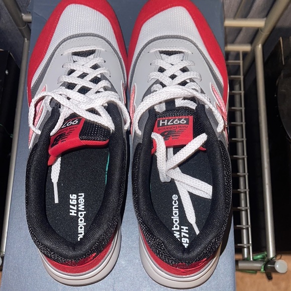 New balance - Picture 4 of 6